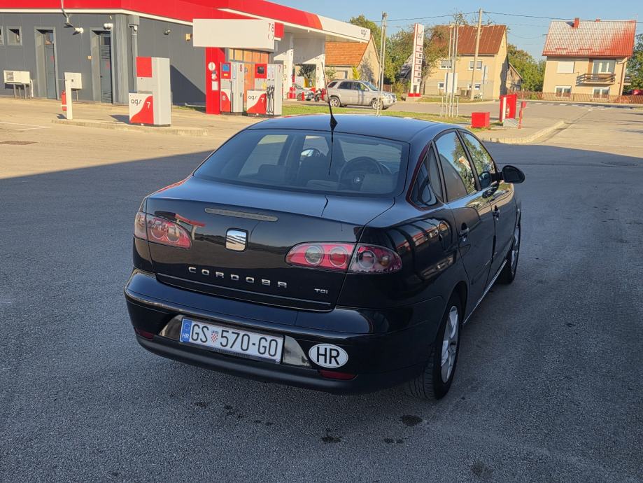 Seat Cordoba 1,9 TDI, fotografija 4