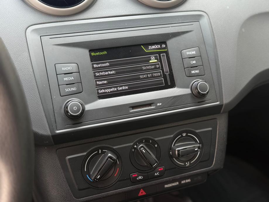 SEAT IBIZA 1.0 2017 god - oštećeno vozilo., fotografija 16