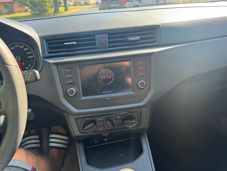 Seat Ibiza 1,0 MPI, fotografija 7