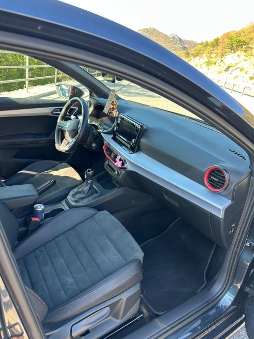Seat Ibiza 1,0 TSI, fotografija 8