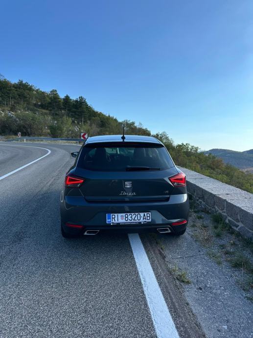 Seat Ibiza 1,0 TSI, fotografija 4