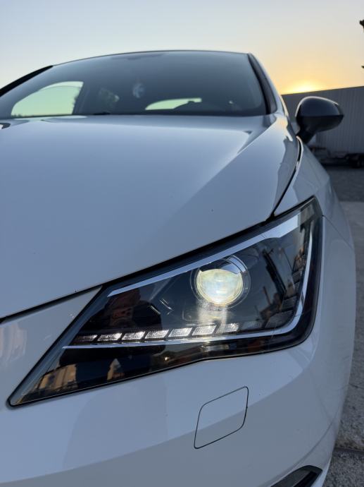 Seat Ibiza 1,0 TSI STYLE -PRVI VL.-BI XENON-LED-PDC-95 KS-NOVI MODEL, fotografija 7