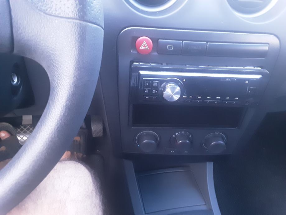 Seat Ibiza 1,2 benzin, 44 kw, 2008 god., fotografija 12