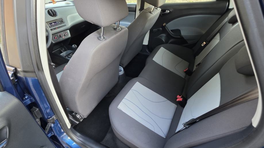 Seat Ibiza 1,2 TSI, 4 cilindra, servisna knjiga, klima, top stanje..., fotografija 17