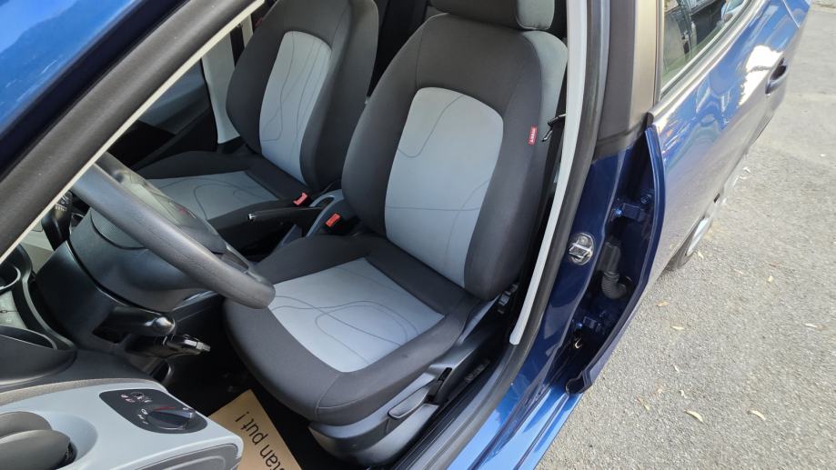 Seat Ibiza 1,2 TSI, 4 cilindra, servisna knjiga, klima, top stanje..., fotografija 14