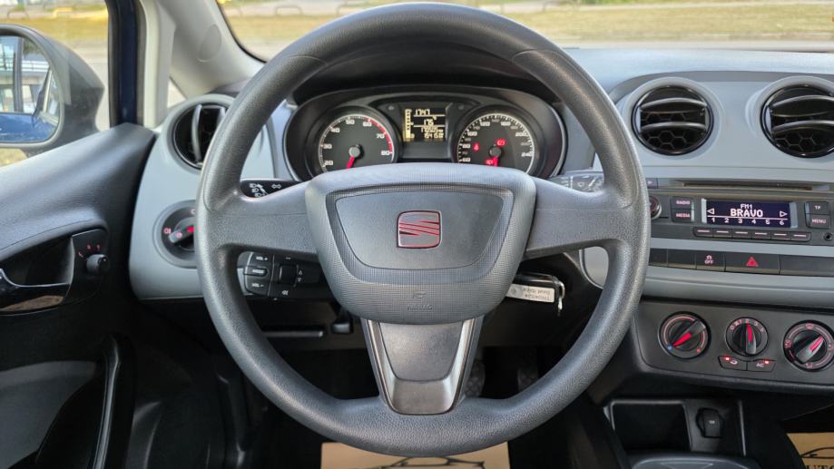 Seat Ibiza 1,2 TSI, 4 cilindra, servisna knjiga, klima, top stanje..., fotografija 20