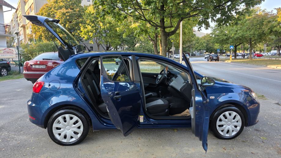 Seat Ibiza 1,2 TSI, 4 cilindra, servisna knjiga, klima, top stanje..., fotografija 12