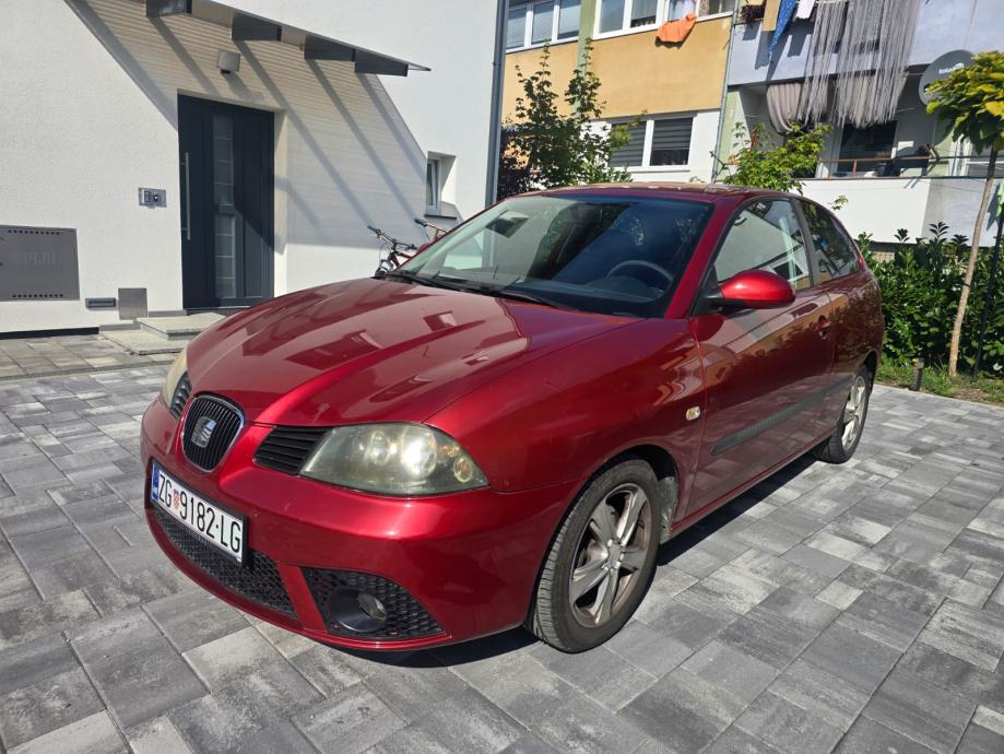 Seat Ibiza 1,4 16V 2007 god 190000 km Odlično stanje reg 6/2027, fotografija 11