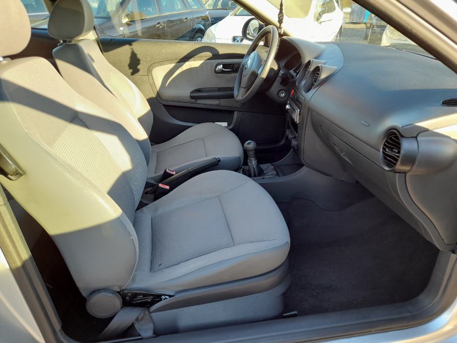 Seat Ibiza 1,4 16V, fotografija 7