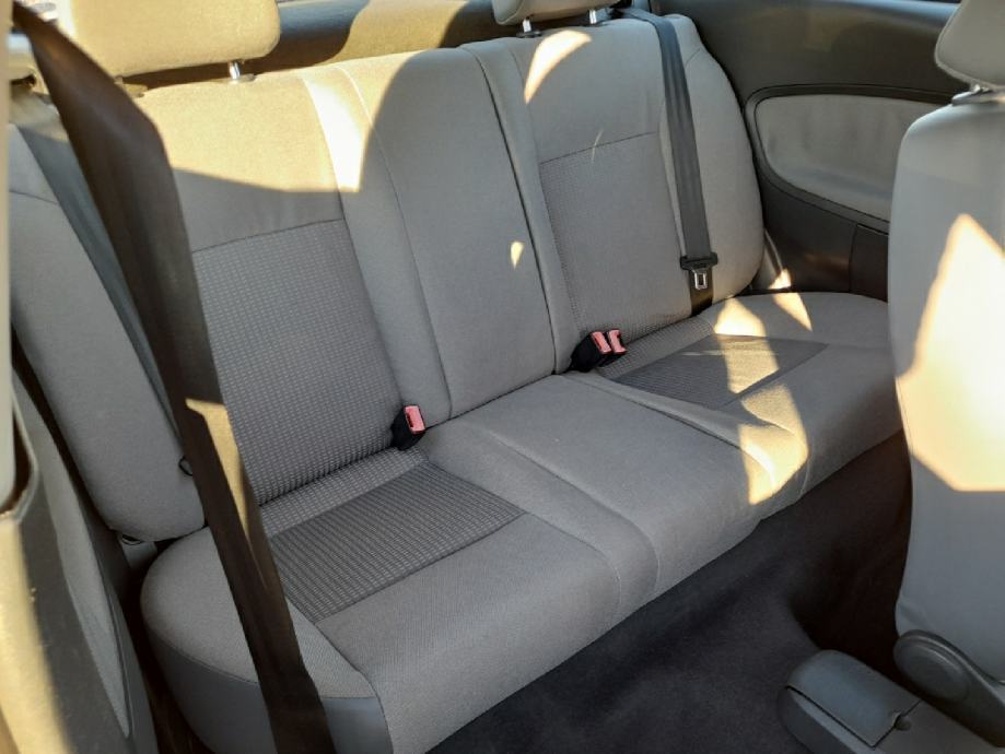 Seat Ibiza 1,4 16V, fotografija 14