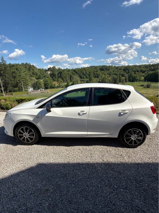 Seat Ibiza 1,4 TDI Connect, fotografija 3