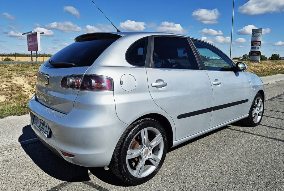 Seat Ibiza 1,4 TDI**REG.07 / 2027.G. AUT.KLIMA**ALU FELGE **TEMPOMAT**, fotografija 4