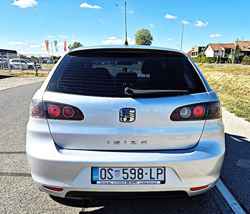 Seat Ibiza 1,4 TDI**REG.07 / 2027.G. AUT.KLIMA**ALU FELGE **TEMPOMAT**, fotografija 7