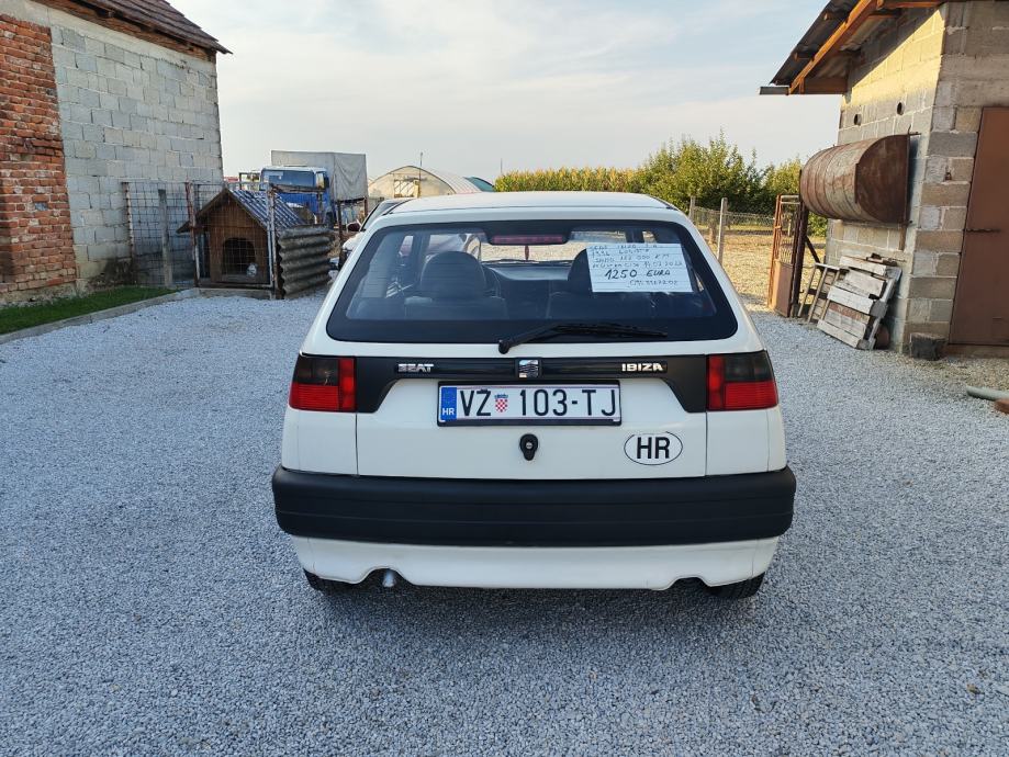 Seat Ibiza 1,4i, 1996.g, OLDTIMER SAMO 117.000km,REG 07/27, fotografija 6