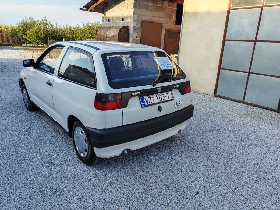 Seat Ibiza 1,4i, 1996.g, OLDTIMER SAMO 117.000km,REG 07/27, fotografija 7
