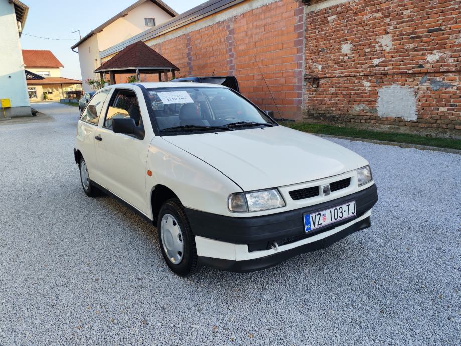 Seat Ibiza 1,4i, 1996.g, OLDTIMER SAMO 117.000km,REG 07/27, fotografija 4