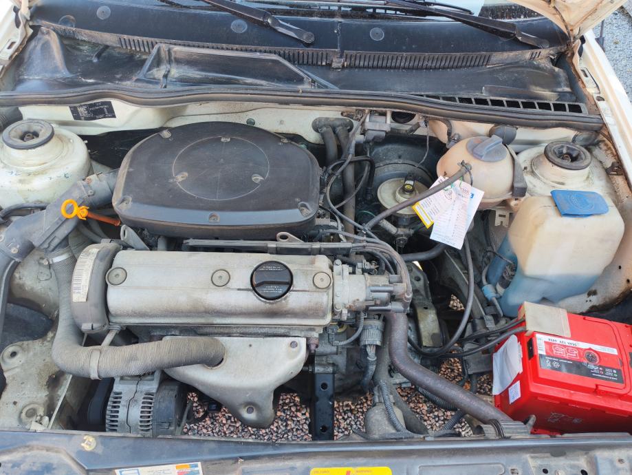 Seat Ibiza 1,4i, 1996.g, OLDTIMER SAMO 117.000km,REG 07/27, fotografija 18