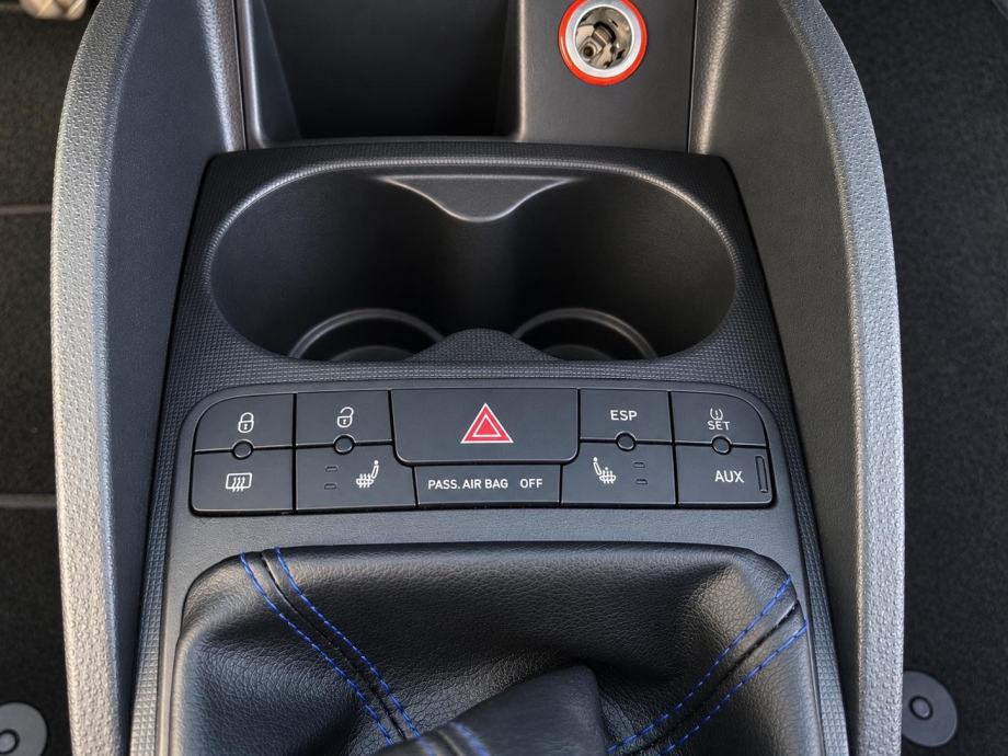 Seat Ibiza 1,6 TDI // 178 TKM // 2011 FULL OPREMA, fotografija 9