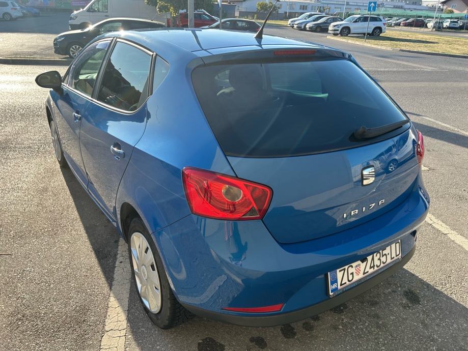 Seat Ibiza 1,6 TDI // 178 TKM // 2011 FULL OPREMA, fotografija 10