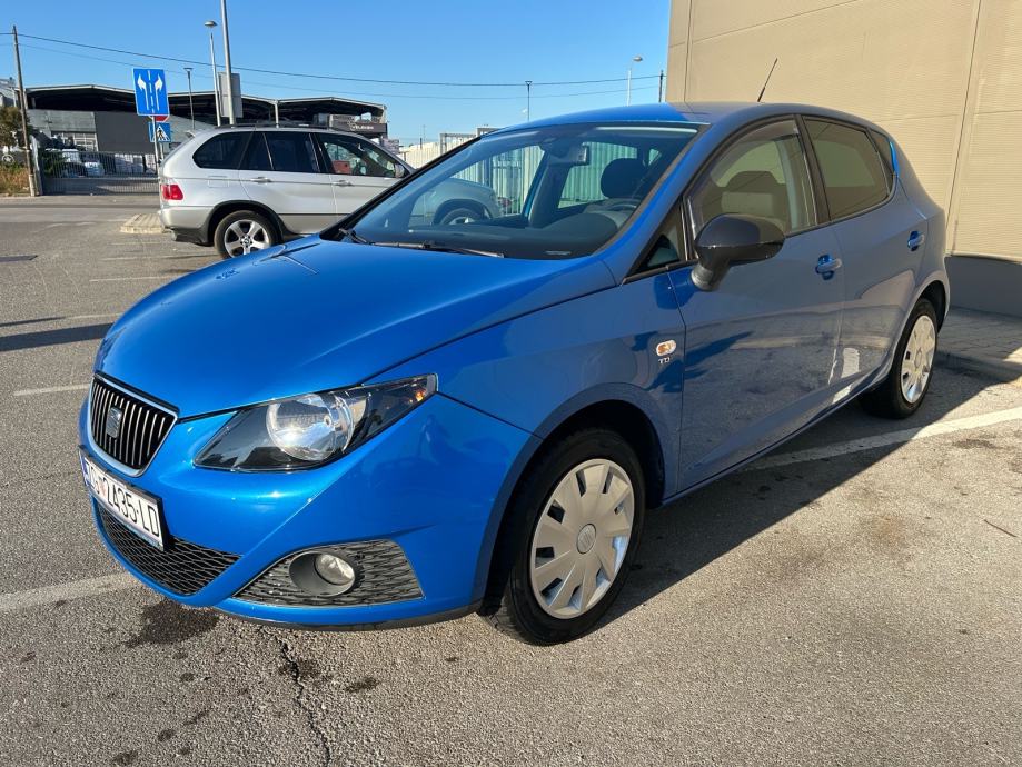 Seat Ibiza 1,6 TDI // 178 TKM // 2011 FULL OPREMA, fotografija 2