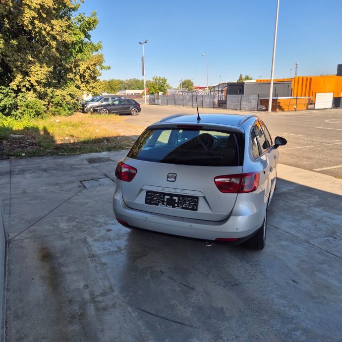 Seat Ibiza 1,6 TDI HR AUTO REG 06/27, fotografija 5