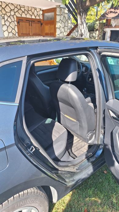 Seat Ibiza 1,6 TDI XCELLENCE-KAO NOV-115tkm, fotografija 7