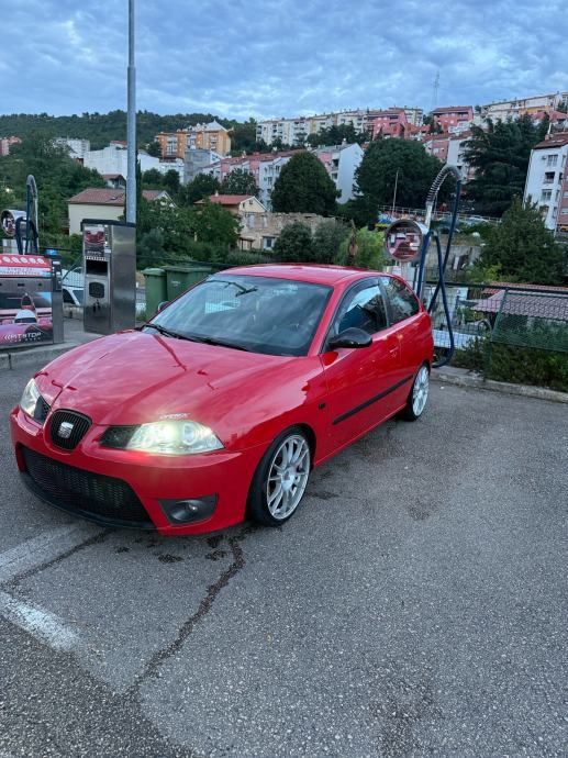 Seat Ibiza cupra, fotografija 2