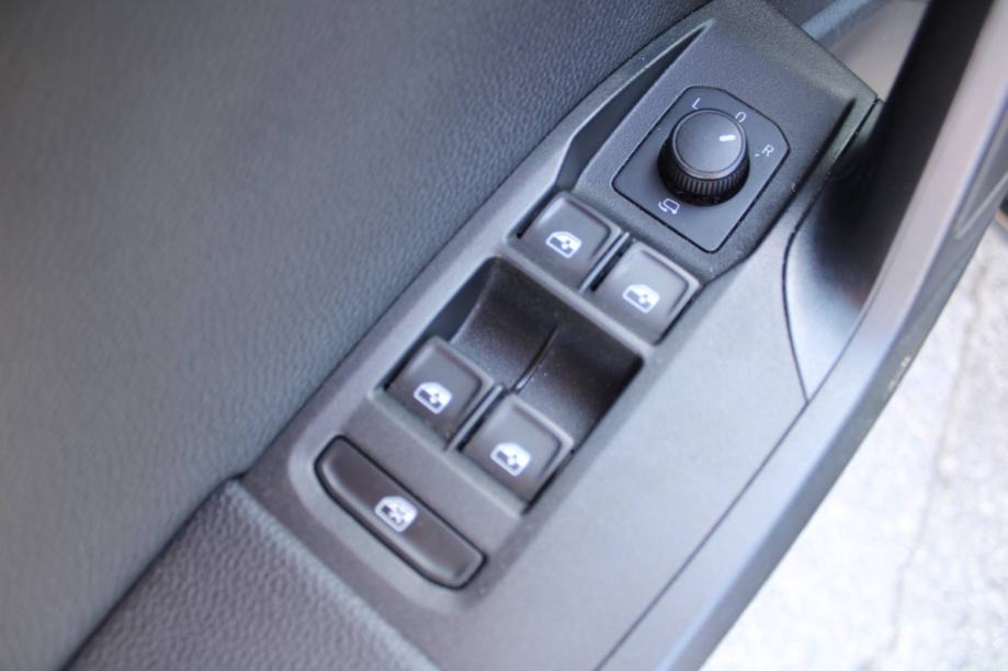 Seat Ibiza FR 1.0 TSi DSG *LED, KAMERA*, fotografija 14