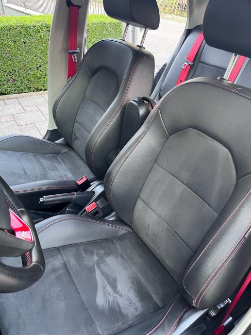 SEAT Service Book For Ibiza, Leon, Exeo & More - Factory Log Book