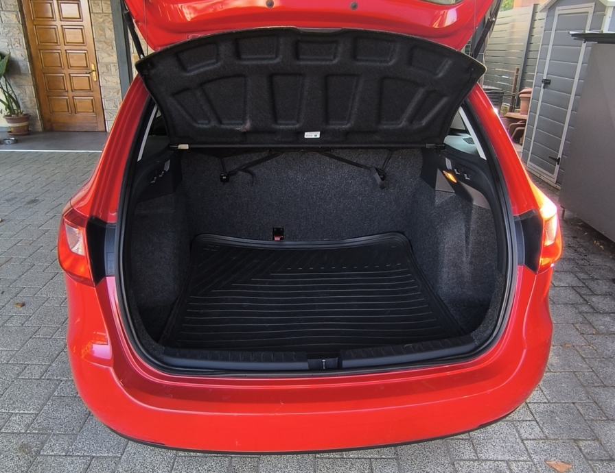 SEAT IBIZA ST 1.4, 63kW/86 KS, karavan, 2012. god., 164.620 km, fotografija 10