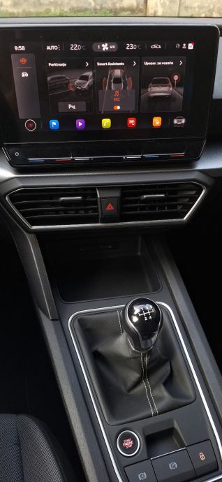 Seat Leon 1,0 TSI, fotografija 15