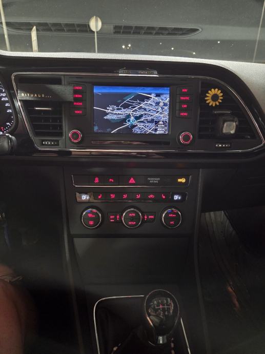 Seat Leon 1,2 TSI, fotografija 11