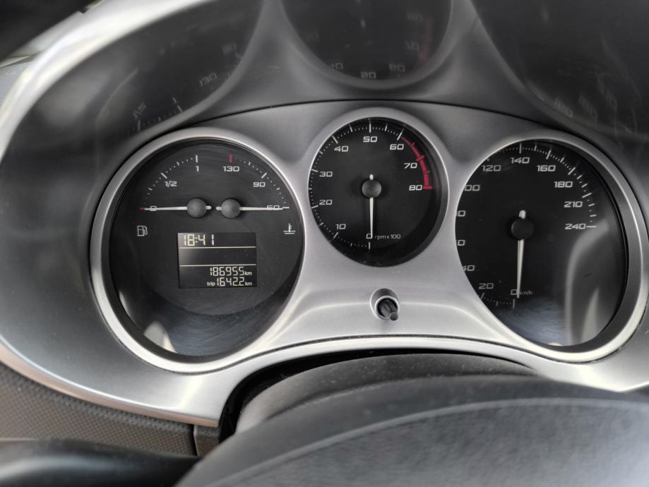 Seat Leon 1,2 TSI, fotografija 11