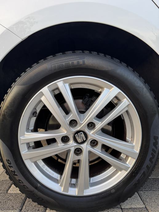 Seat Leon 1.5 TGI + PLIN - XCELLENCE FULL OPREMA - JAMSTVO - PRILIKA !, fotografija 13