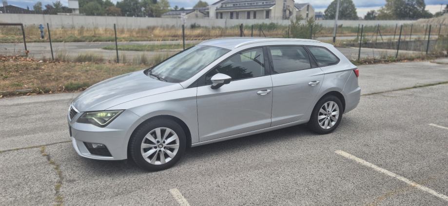 Seat Leon 1,6 TDI KARAVAN 2017. REDIZAJN "KAO NOV" "MOG.ZAMJENA", fotografija 2