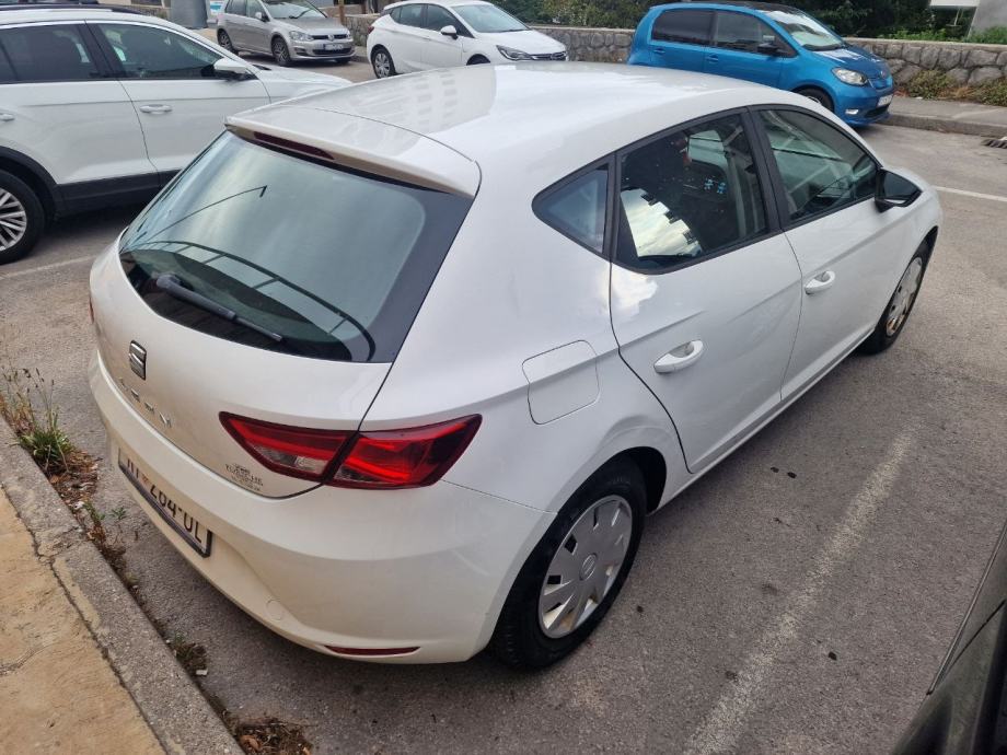 Seat Leon 1,6 TDI, fotografija 4