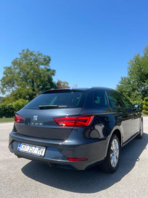 Seat Leon 1,6 TDI, fotografija 4