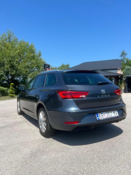 Seat Leon 1,6 TDI, fotografija 6