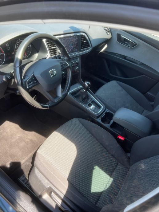 Seat Leon 1,6 TDI, fotografija 7