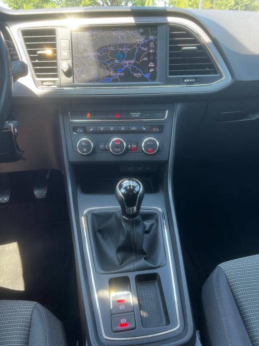 Seat Leon 1,6 TDI, fotografija 10