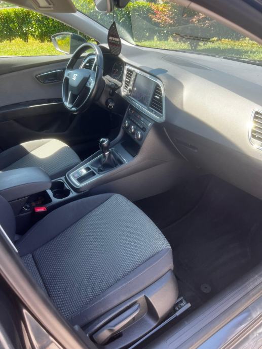Seat Leon 1,6 TDI, fotografija 8