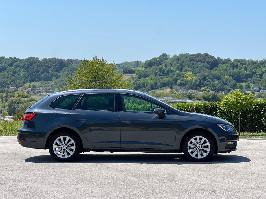 Seat Leon 1,6 TDI, fotografija 3