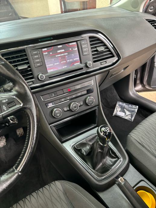 Seat Leon 1,6 TDI, pogled izvana - slika 2
