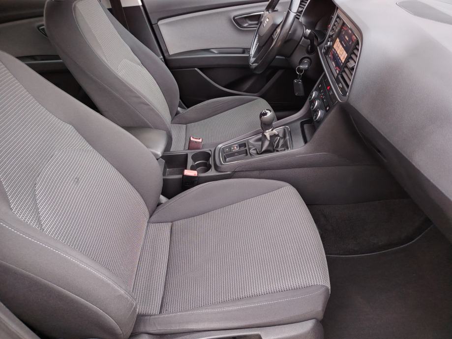Seat Leon 1,6 TDI 85kw **KLIMA** KREDIT-KARTICE, fotografija 14