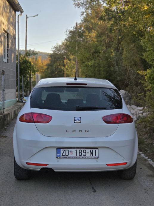 Seat Leon 1,6 TDI, fotografija 5