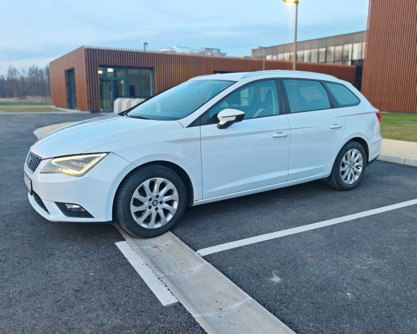 Seat Leon 1.6TDI ST , 2015god, LED paket, Auto kuka, fotografija 2