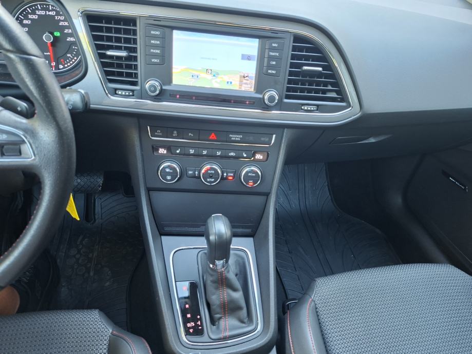Seat Leon 1,8 TSI FR*DSG*, fotografija 10