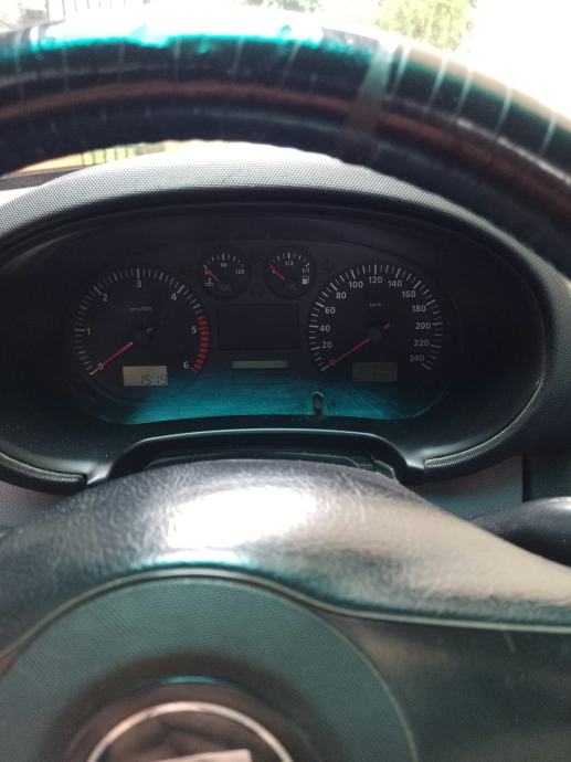 Seat Leon 1,9 TDI, fotografija 2