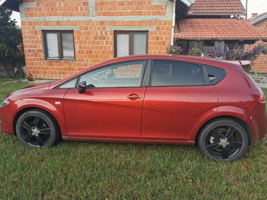 Seat Leon 2,0 FSI + plin,