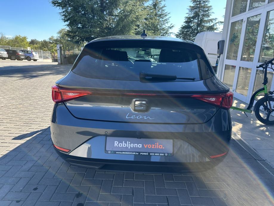 Seat Leon 2,0 TDI EVO Style Jamstvo do 2031 Akcijski Paket, fotografija 5